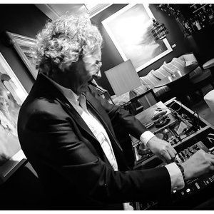 Meet your Posher, Roberto